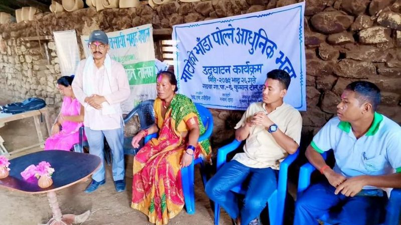 लोप हुँदै गइरहेको माटोकाे भाँडा बनाउने पेशालाई बचाउँछौ : अध्यक्ष आले