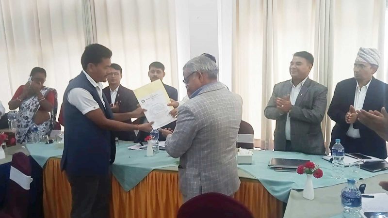 जग्गा एकीकरण आयोजना कार्यालयका अध्यक्ष चौधरीद्धारा पदभार ग्रहण