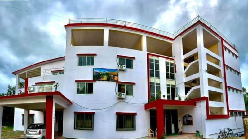 लमही नगरपालिकाकाे तालाबन्दी दुई दिनपछि खुल्याे