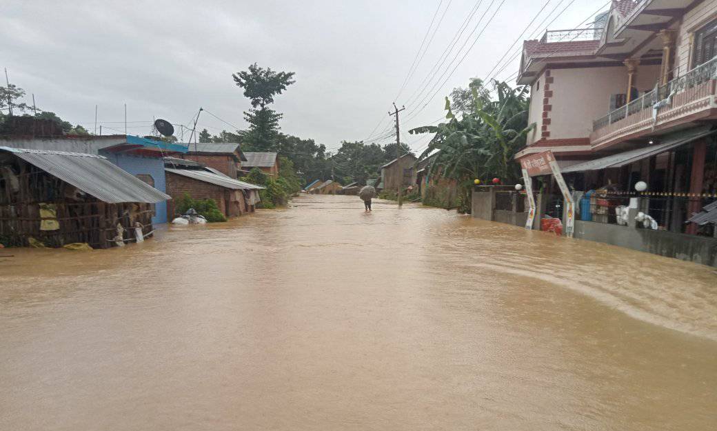 दाङका झन्डै ३ हजार घर डुबानमा, २ सय ३ वटा भत्किए