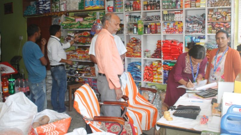 तिहार र छठ पर्वलाई लक्षित गरी राप्ती गाउँपालिकाद्धारा भालुवाङ र सिसहनियाँ बजार अनुगमन