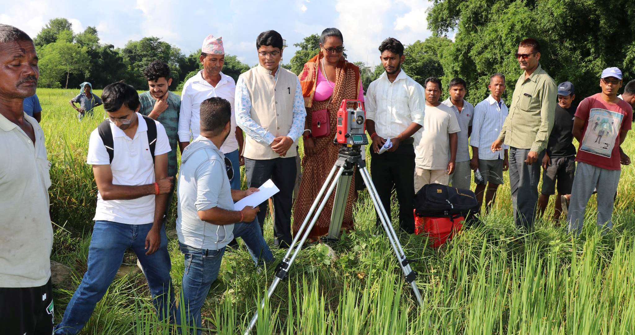 गढवामा लालपुर्जा वितरणका लागि नापजाँच कार्य सुरु