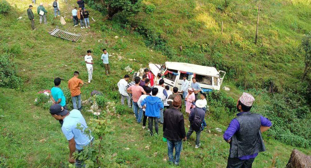 सल्यानमा जीप दुर्घटना हुँदा २ जनाको मृत्यु, १७ यात्रु घाइते