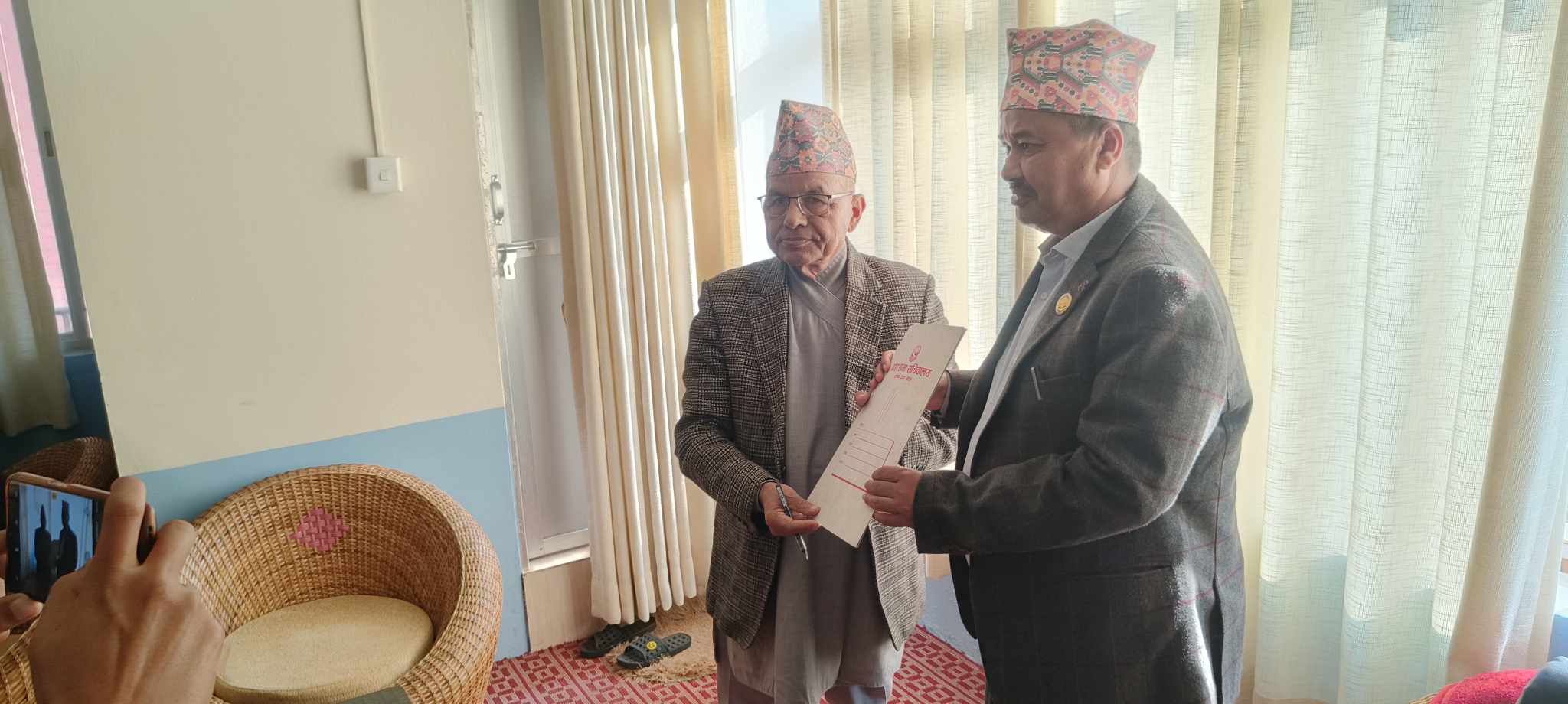 प्रदेश सरकारको काम प्रति एमाले संसदीय दल लुम्बिनी प्रदेशको असन्तुष्टि