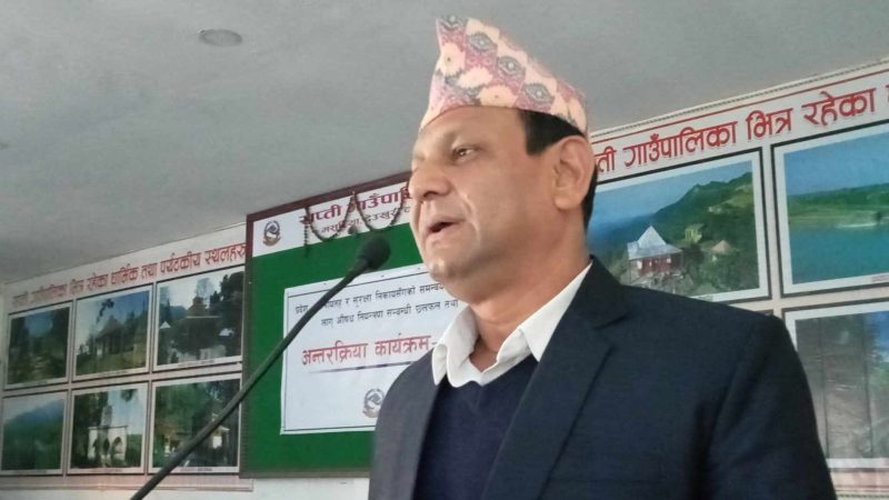 दाङमा लागू औषध समस्या बन्दै, संस्कार सहितको शिक्षा दिन आवश्यक छ : गृह सचिव कवारी