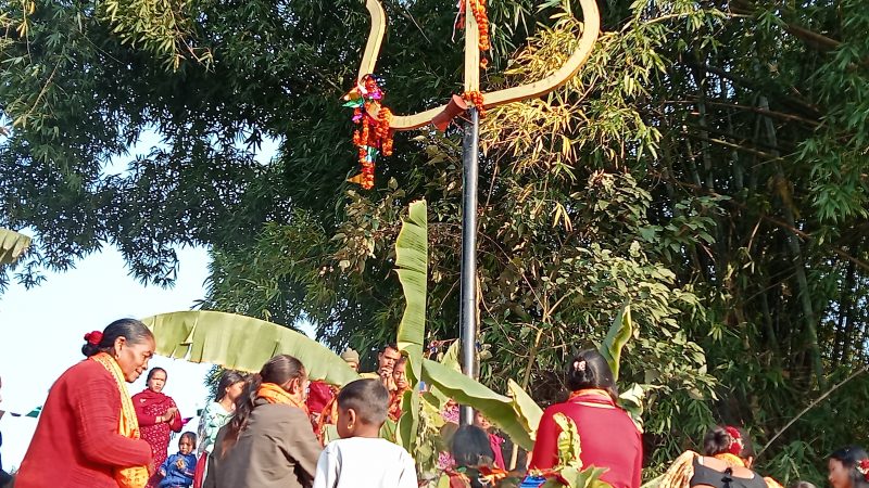 दाङकाे हनरियामा २० फिट अग्लाे त्रिशुल र शिव पार्वतीको मुर्ती स्थापना