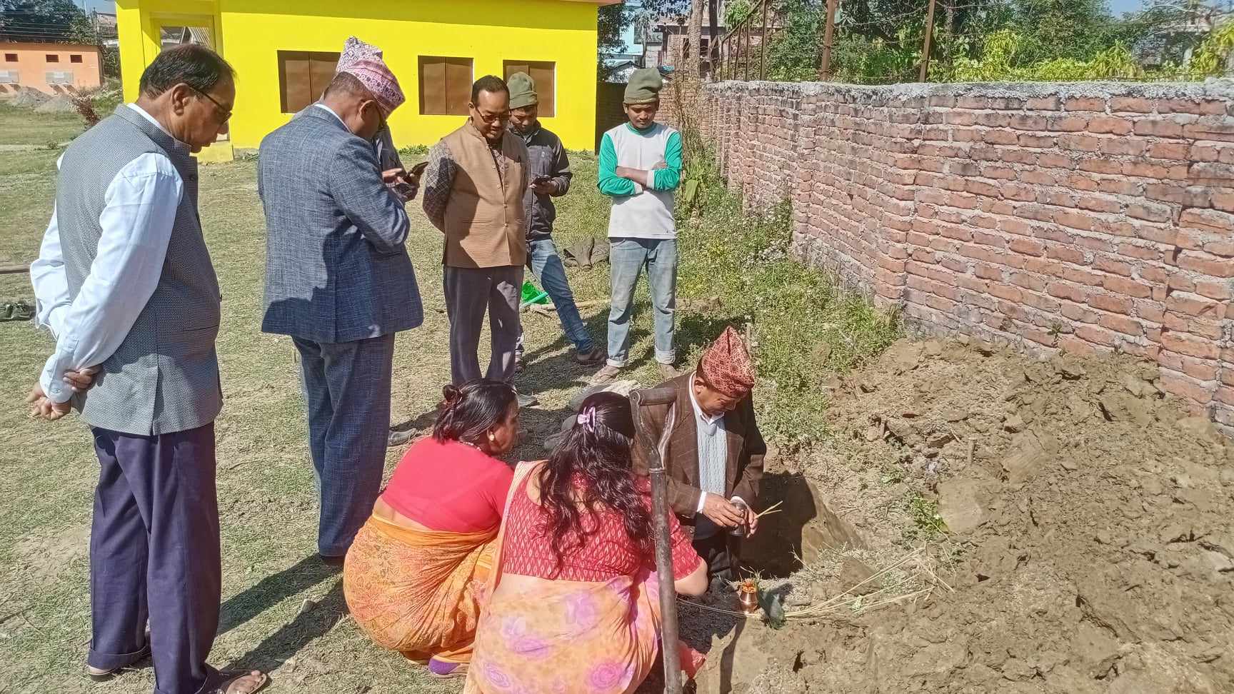 हरियाली  सहकारीद्धारा शंकर मावि पिपरीमा सरस्वतीको मन्दिर शिलान्यास