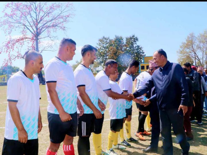 गढवामा आयोजित दाेस्राे गाउँपालिका स्तरीय फुटबल प्रतियोगितामा राप्ती र लमही फाइनलमा प्रवेश