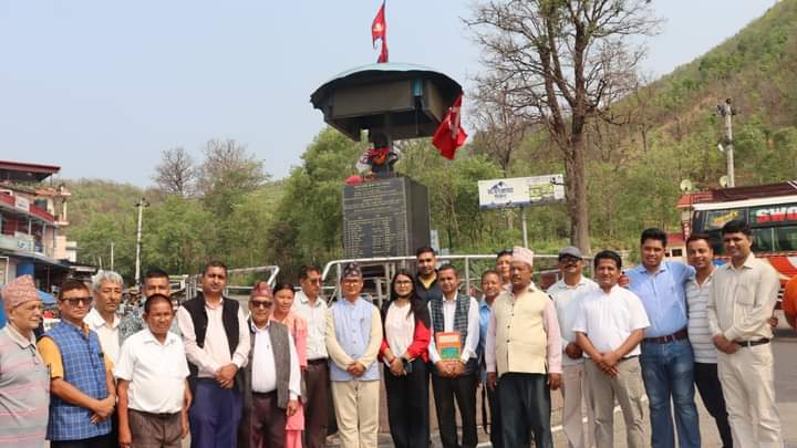 राप्ती प्रेस मञ्चले इच्छुकको शालिकमा मल्यार्णपण सहित प्रतियोगितात्मक कार्यक्रम गरि स्मृति दिवस मनायो