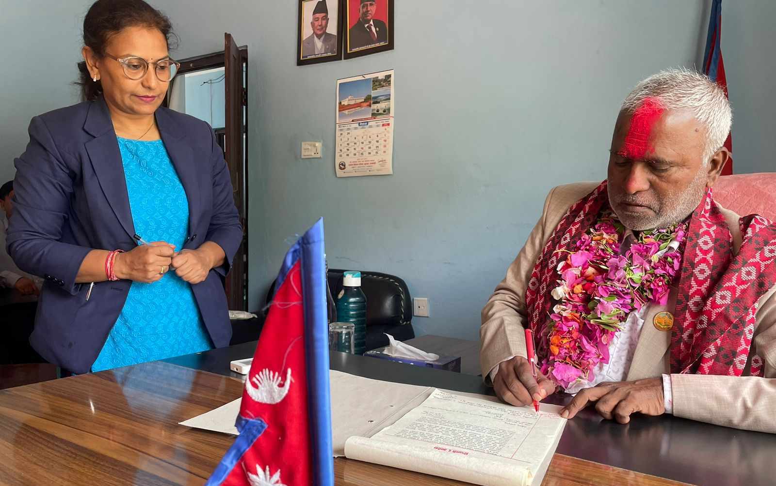 लुम्बिनीका कृषि मन्त्री अहिरद्वारा पदबाट राजीनामा दिएकाे १५ दिनपछि पदभार ग्रहण