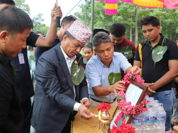 देउखुरीको लालमटियामा दोस्रो स्व. किशोर पुन (बने दाई) फुटबल प्रतियोगिता सुरू