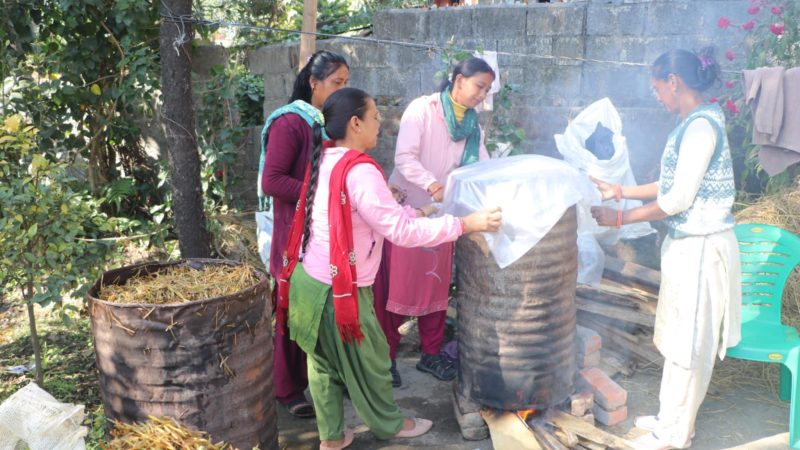 राप्ती-५ सिसहनियाँमा सहकारी मार्फत किसानलाई च्याउ खेती तालिम प्रदान