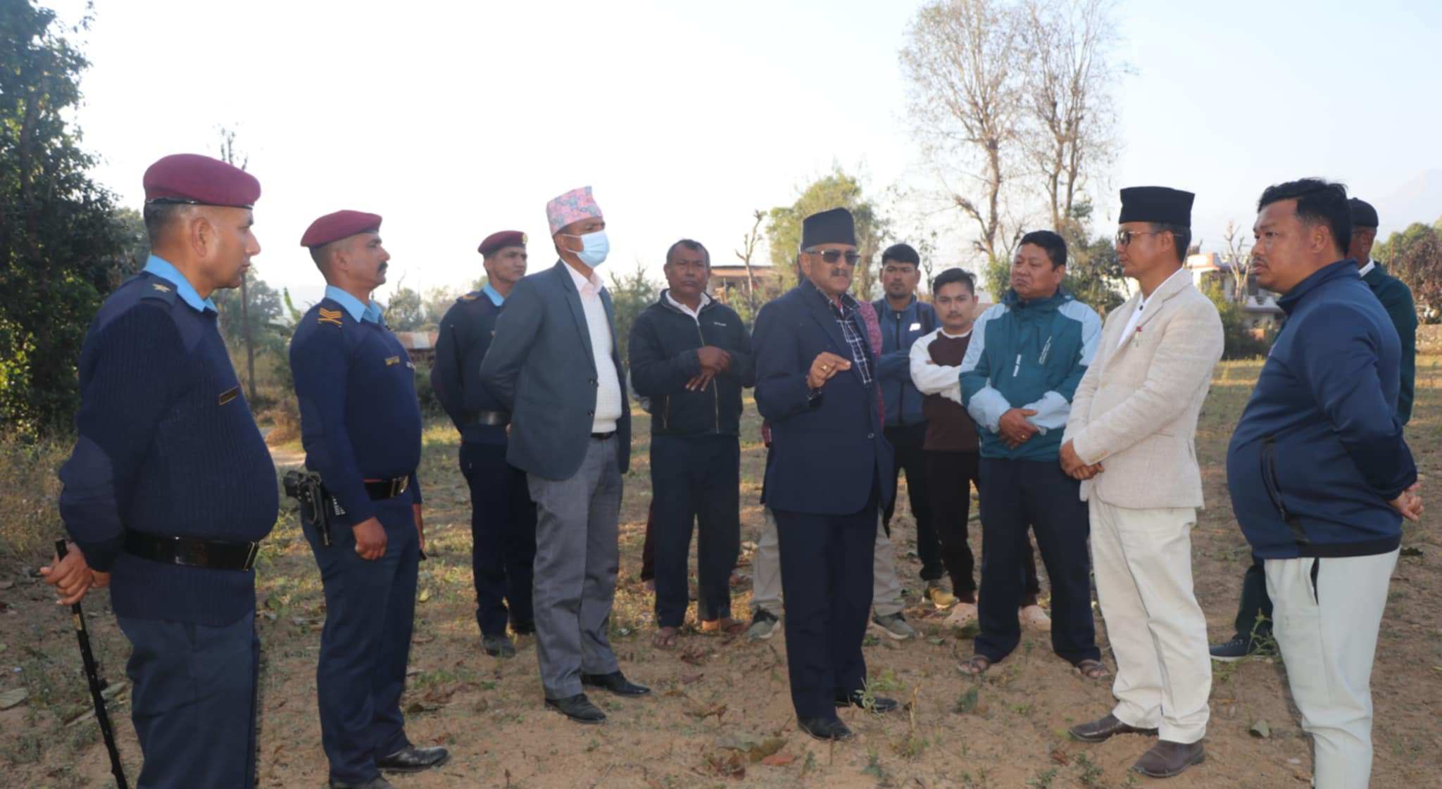 राप्तीमा विवादित मोटर बाटोको स्थलगत अवलोकन