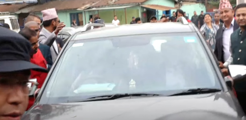 नागरिक उन्मुक्ति पार्टी संरक्षक रेशम चौधरी साढे ४ घण्टा पछि रिहा