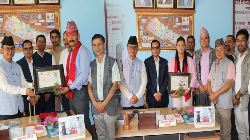 राप्तीमा इप्रका भालुवाङ र गढवाका प्रहरी प्रमुख सँग  ‘फेरि भेटौँला’ कार्यक्रम सम्पन्न