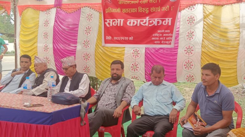 गणतन्त्रको विकल्प राजतन्त्र हुन सक्दैन : खत्री