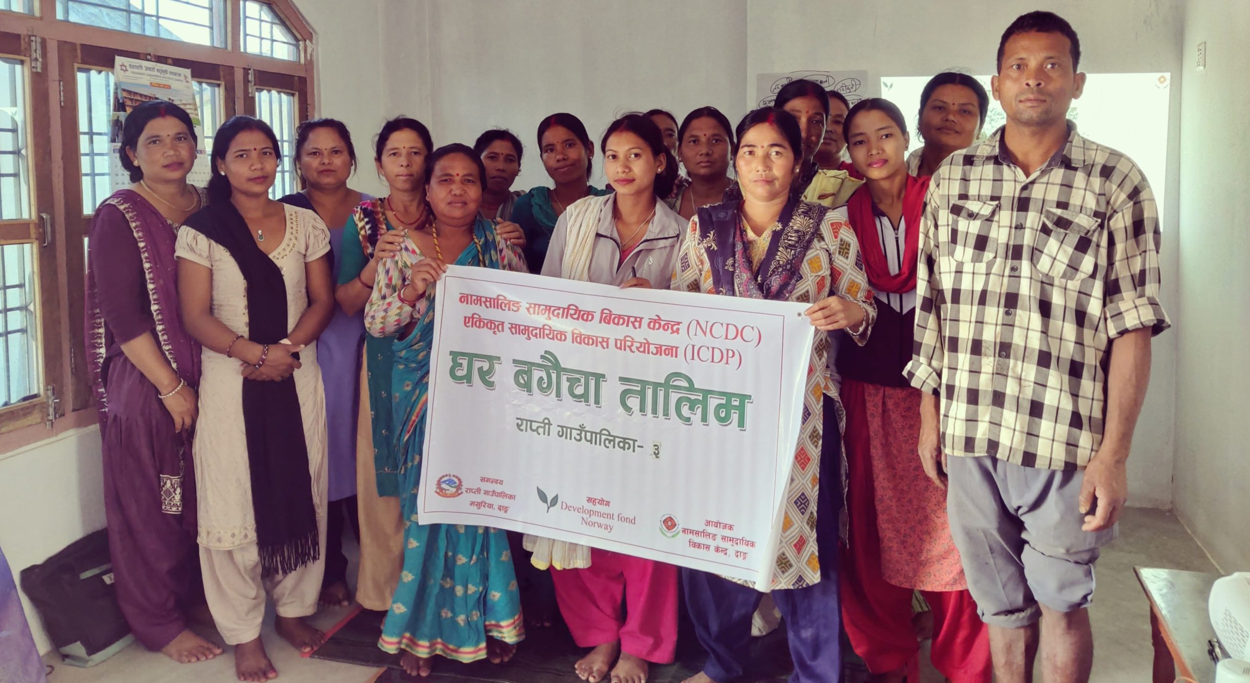 बराखुट्टी र खुरुरियाका ४८ जना किसानलाई घर बगैंचा व्यवस्थापन तालिम