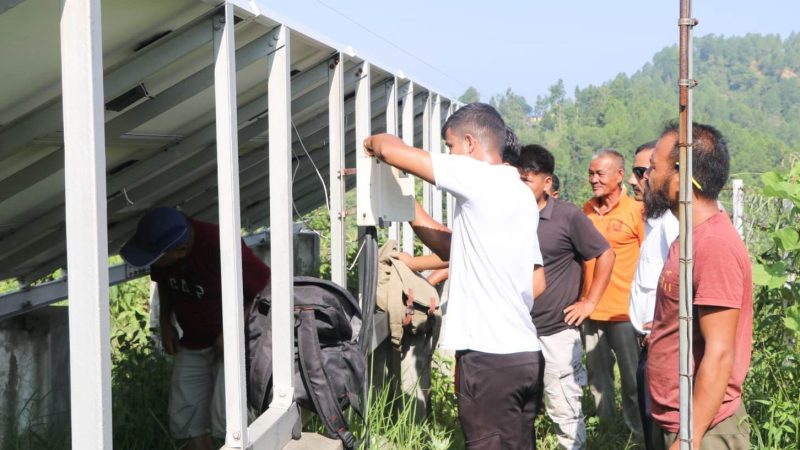 सोलार मर्मत पछि थकरीकोटमा अवरूद्व खानेपानी सुचारु