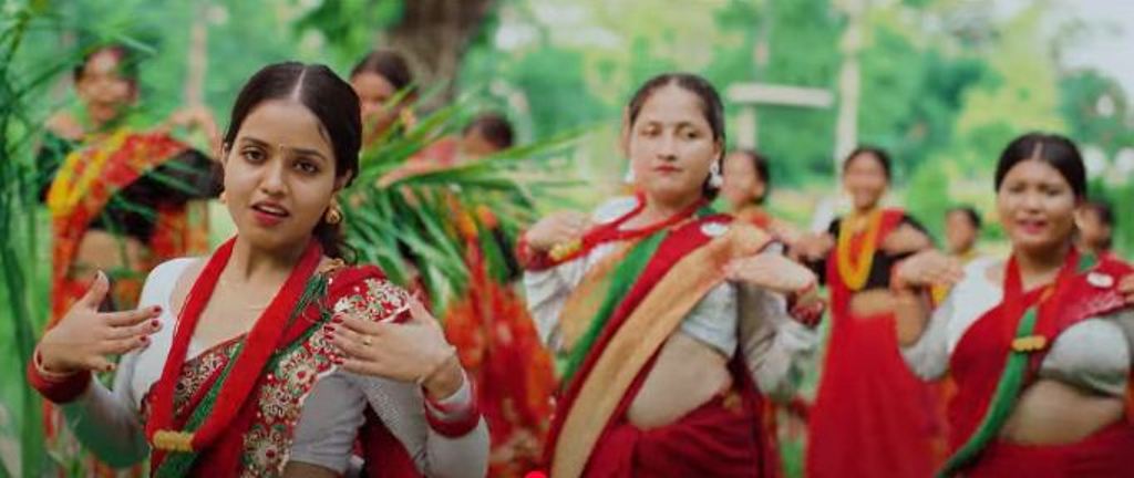 ममता गिरीले अभिनय गरेकाे ‘नेता हाम्रा भएनन्, नेता राम्रा भएनन्’ तीज गीत सार्वजनिक