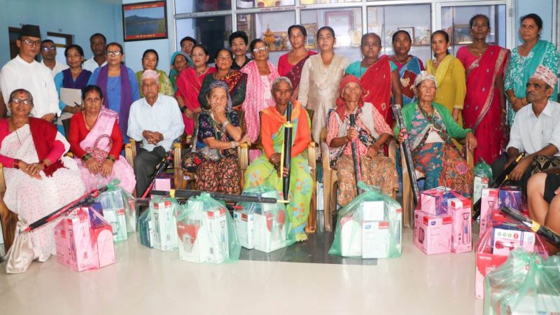 राप्ती गाउँपालिकाद्वारा सहिद तथा बेपत्ता परिवारलाई दैनिक उपयोगी सामग्री वितरण