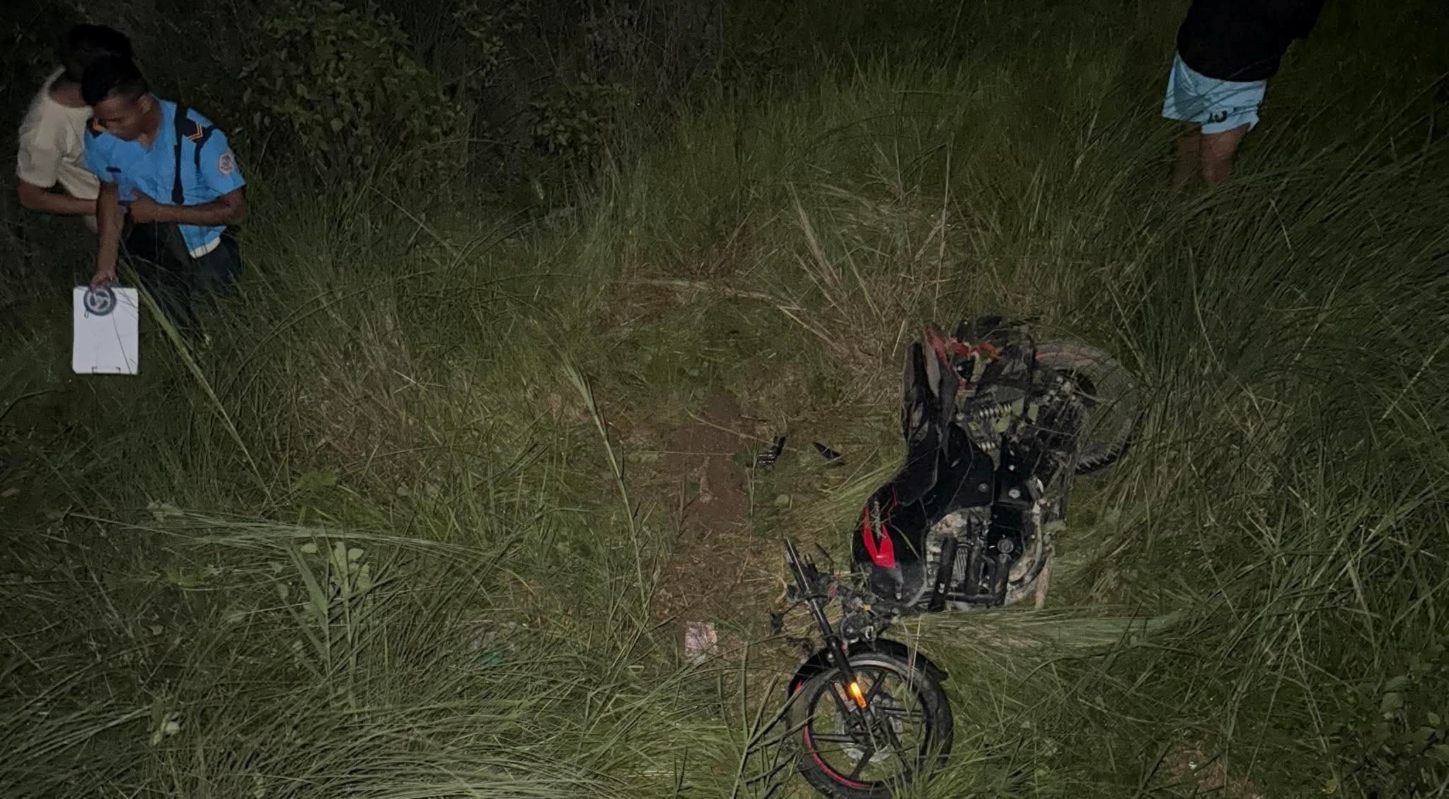 दाङकाे सिस्नेखोलामा मोटरसाइकल दुर्घटना : दुई किशोरको मृत्यु