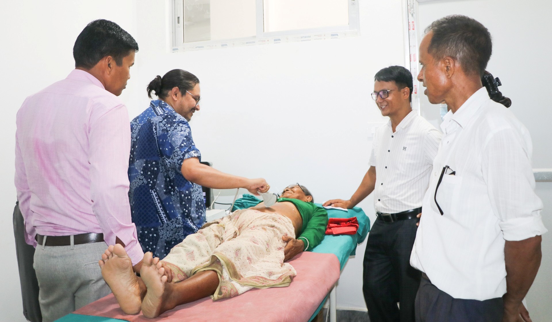 राप्तीमा ज्येष्ठ नागरिक र गर्भवती महिलाका लागि निशुल्क भिडियो एक्सरे सेवा प्रदान 