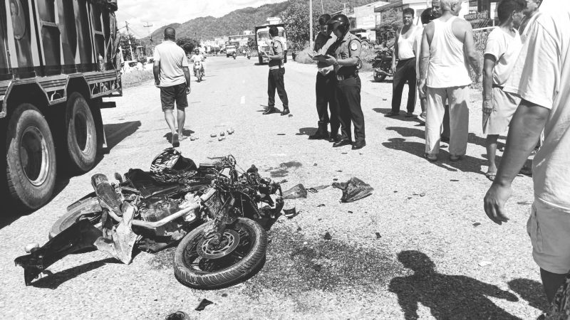 लमही- भालुवाङ सडक खण्डको पाखापानीमा सवारी दुर्घटना : मोटरसाइकलमा सवार २ जना घाइते