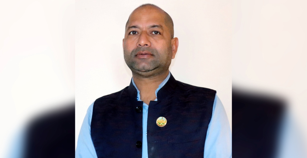 लुम्बिनीमा लोसपाका सन्तोषकुमार पाण्डेय खेलकुद मन्त्रीमा नियुक्त, भाेली सपथ तथा पदभार ग्रहण