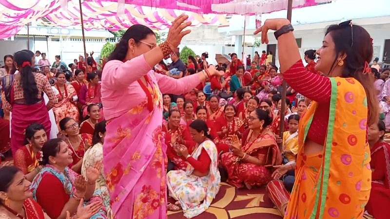 हरियाली सहकारीको तीज विशेष कार्यक्रम : माैलिकता जोगाउँदै सहकारीका महिलाहरू