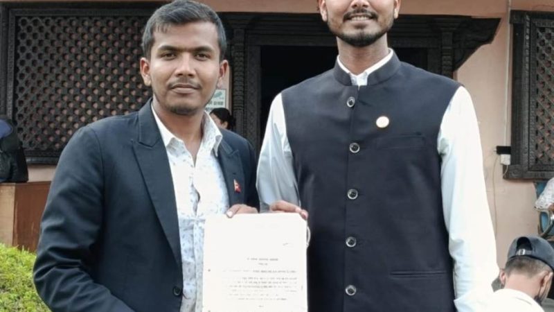 शिक्षक आन्दोलन रोक्न माग गर्दै कानुन संकायका विद्यार्थीहरुद्धारा सर्वोच्चमा रिट दायर