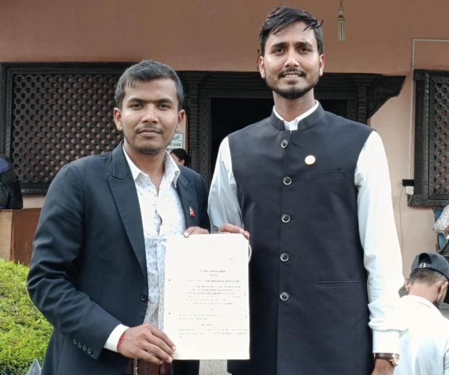 शिक्षक आन्दोलन रोक्न माग गर्दै कानुन संकायका विद्यार्थीहरुद्धारा सर्वोच्चमा रिट दायर