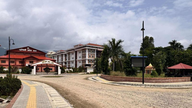 तोडफोड र आगजनीबाट स्थानीयले जोगाए प्रदेशका भवनहरु