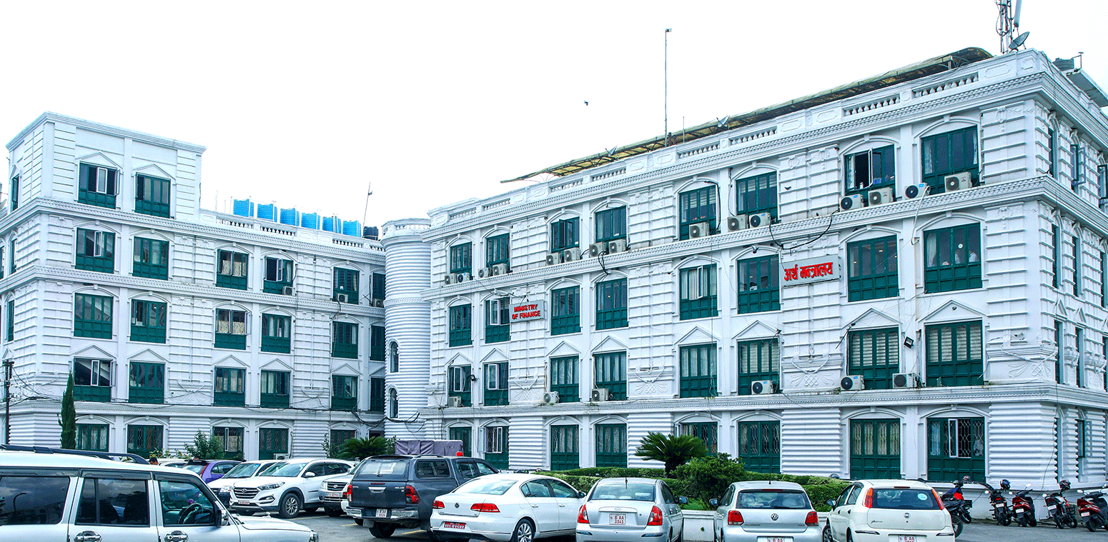 सरकारी खर्च कटौती : दुरुपयोग रोक्ने देखि उच्च पदस्थको भड्किलो जीवनशैली सुधार सम्म