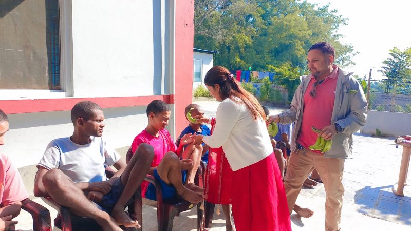 रेडक्रस लमहीकी उपसभापति पुजा रिजालले निलसागरमा जन्म दिन मनाइन्