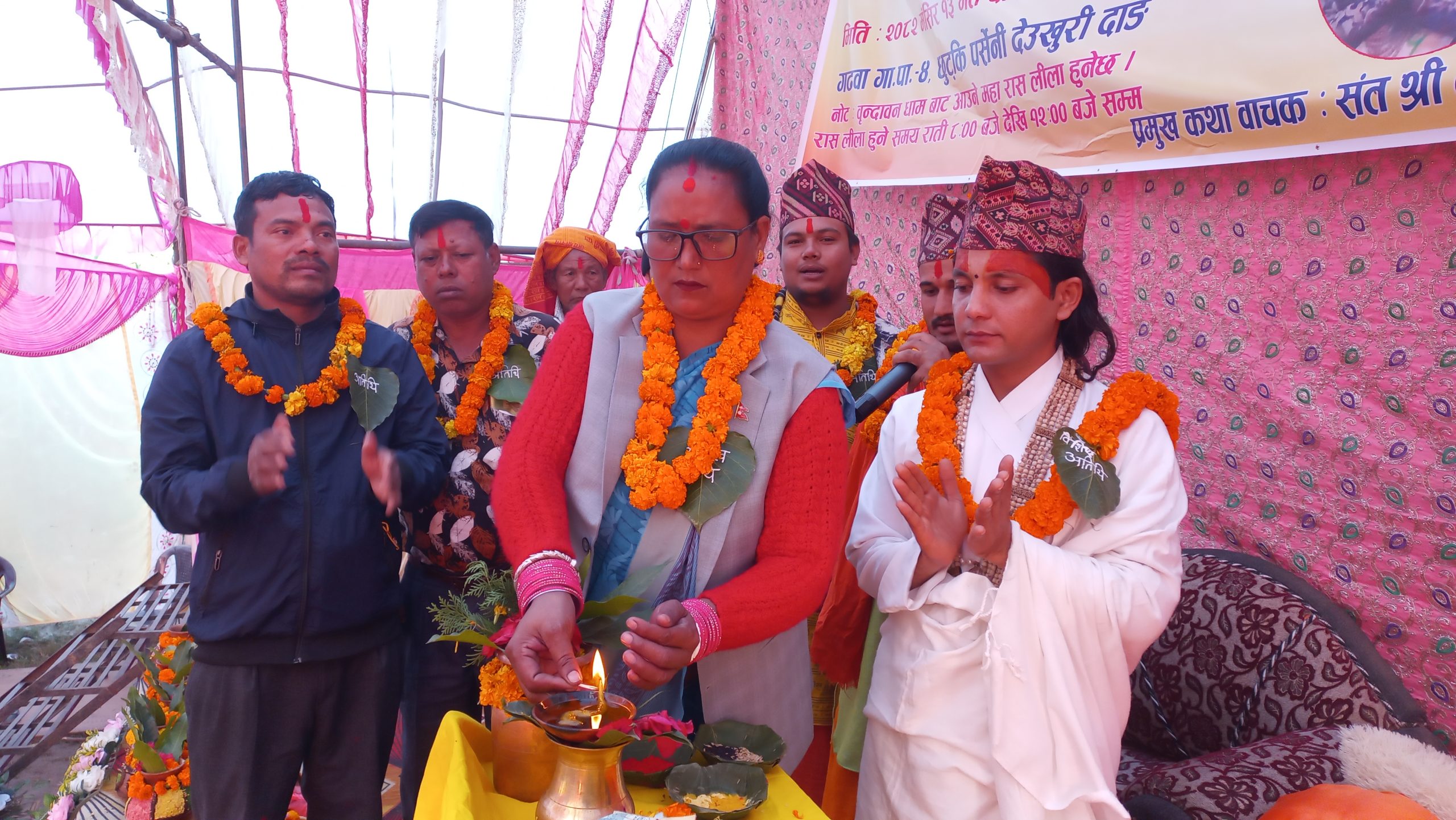 गढवा-४ छोट्की पर्सेनीमा महायज्ञ सुरू, संकलित रकमले धर्मशाला र शिव मन्दिर निर्माण गरिने
