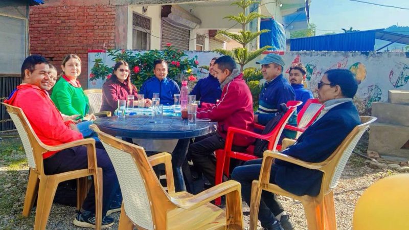 राप्ती प्रेस मञ्चले पत्रकारहरूका लागि निशुल्क आँखा तथा स्वास्थ्य शिविर सञ्चालन गर्ने