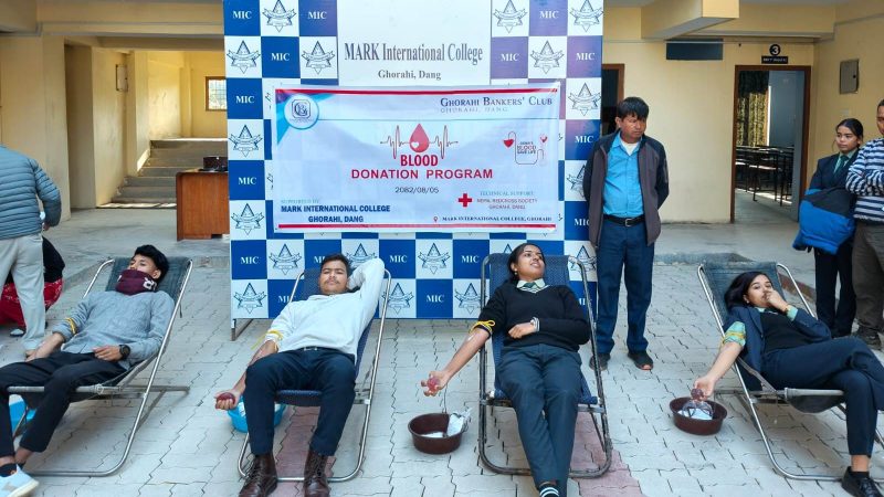 मार्क इन्टरनेशनल कलेजमा रक्तदान कार्यक्रम सम्पन्न : ४० जनाले गरे रगत दान