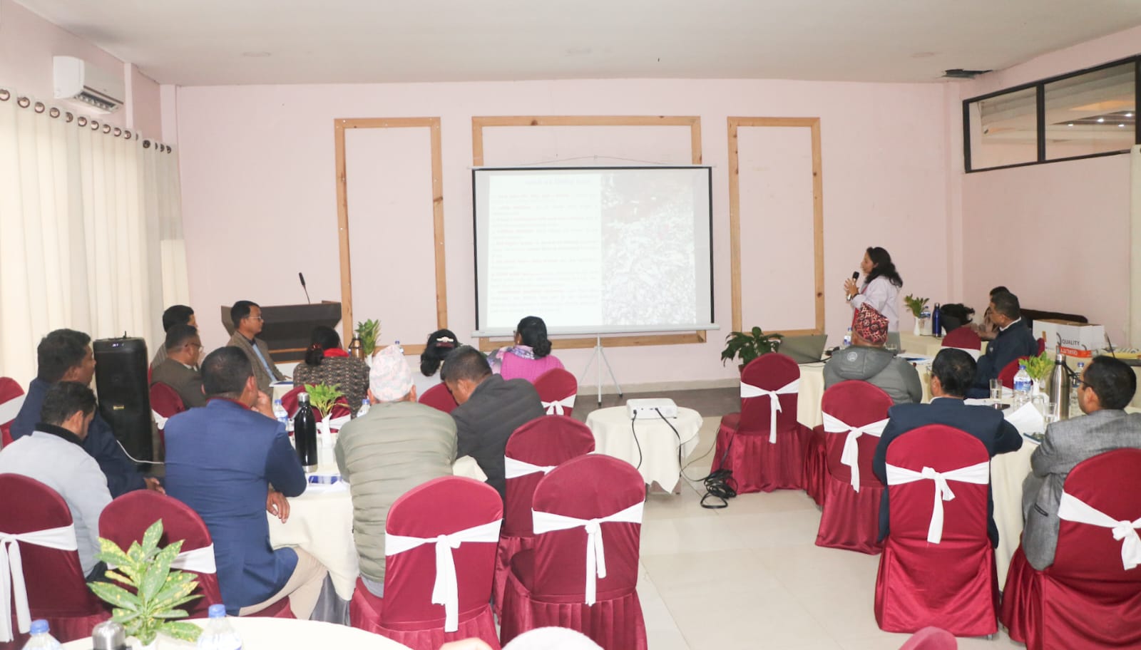 भालुवाङमा जलवायु संवेदनशीलता तथा जोखिम मूल्यांकन सम्बन्धी दुई दिने तालिम सुरु