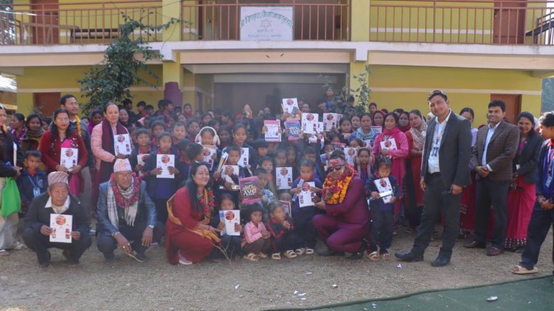 भालुवाङका रामु सुनामको जन्मदिन : फेसबुकबाट कमाएको पैसाले शैक्षिक सामाग्री सहयोग