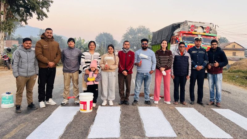 आशाका किरण संस्थाद्वारा जेब्रा क्रसिङ निर्माण कार्य सम्पन्न : २४  स्थानमा जेब्रा क्रसिङ निर्माण