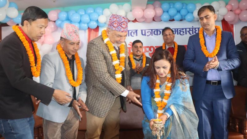 पत्रकार महासंघको ३३ औं स्थापना दिवस, अभिव्यक्ति स्वतन्त्रता कुण्ठित गर्ने कार्य स्वीकार्य हुँदैन : शर्मा