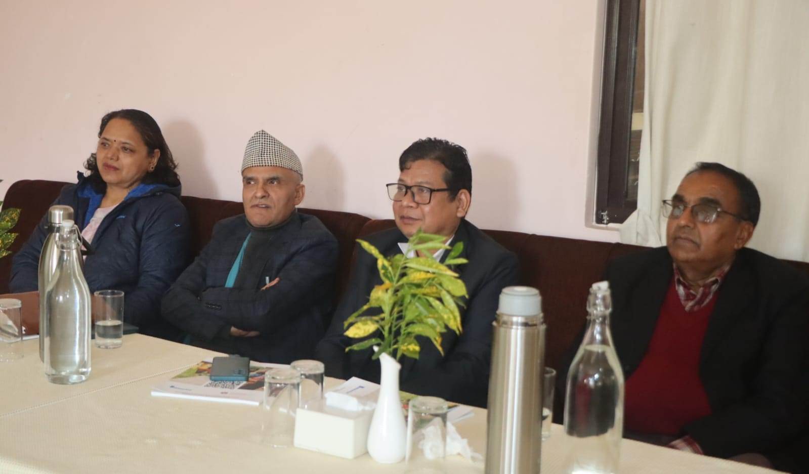 खाेप सेवालाई प्रभावकारी बनाउन स्वास्थ्यकर्मी र स्थानीय सरकार थप जिम्मेवार बन्नुपर्छ : सचिव श्रेष्ठ