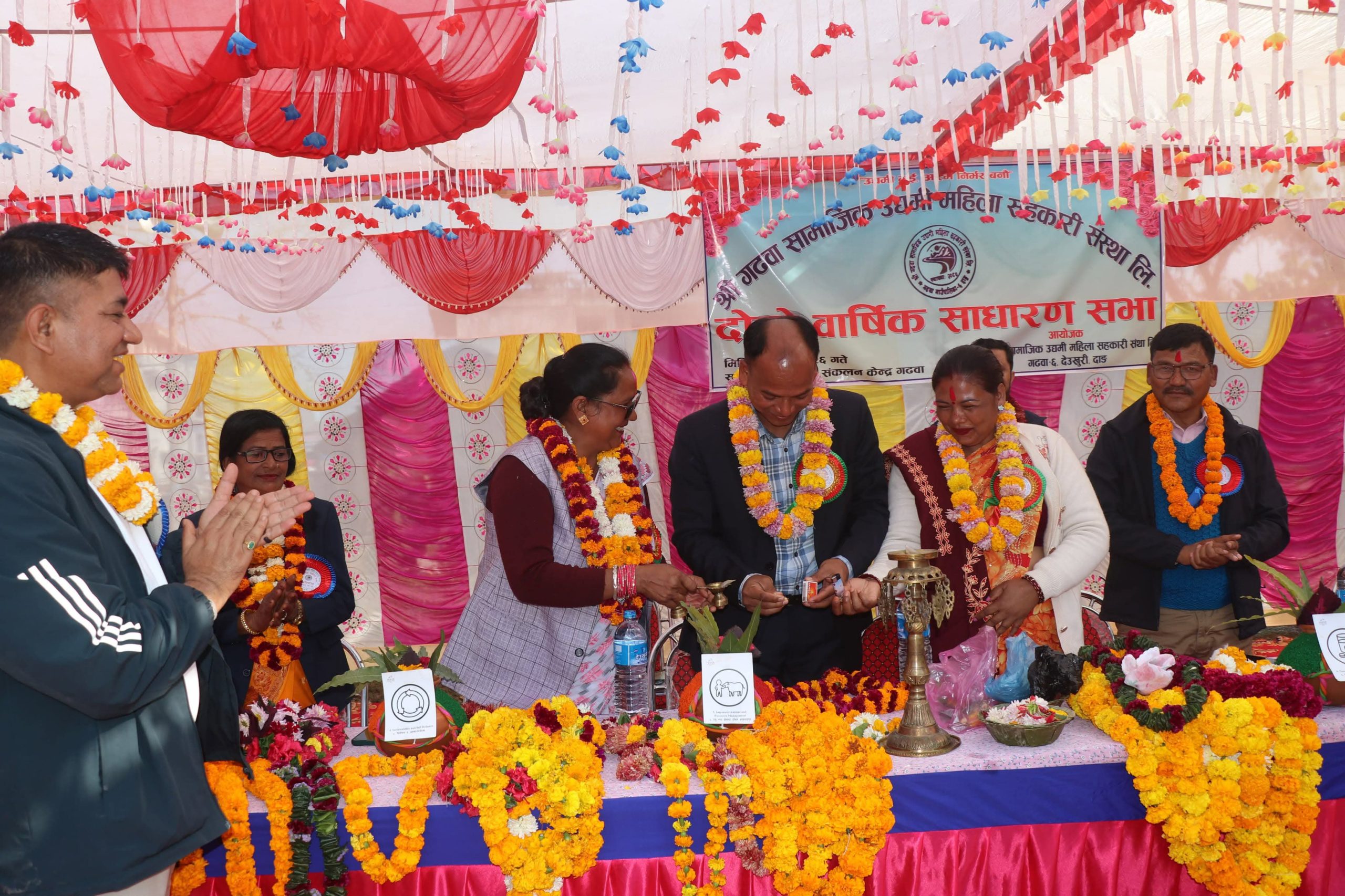 गढवा सामाजिक उद्यमी महिला सहकारीको दोस्रो वार्षिक साधारण सभा सम्पन्न