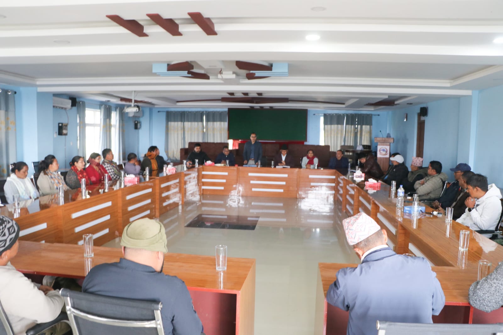 धानखोला- लमही सडक स्तरउन्नतीका लागि कार्यदल गठन गरि डेलिकेशन जाने