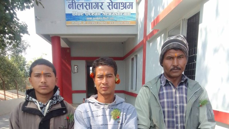 दमन शाही ६ महिनापछि घर आँगनमा फर्किए : निलसागर दाङले गराइदियो पारिवारिक पुनर्मिलन