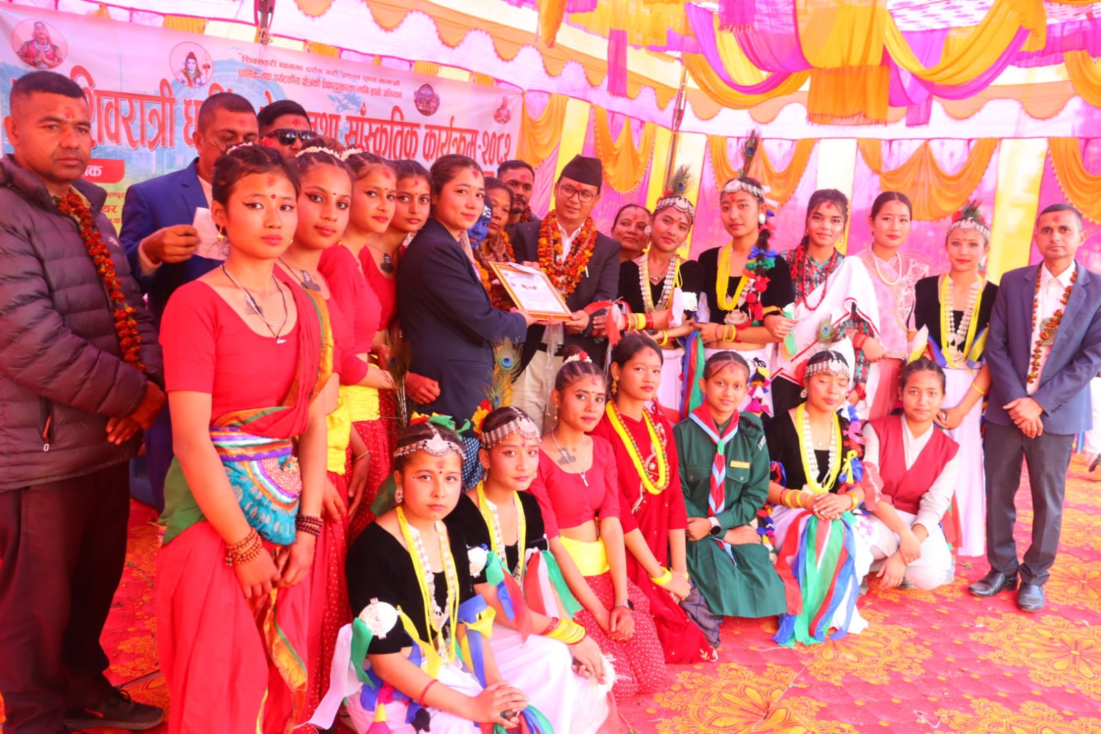 शिवसवरी धाममा धार्मिक मेला तथा साँस्कृतिक कार्यक्रम : नृत्य प्रतियाेगितामा सिरिन भ्याली प्रथम