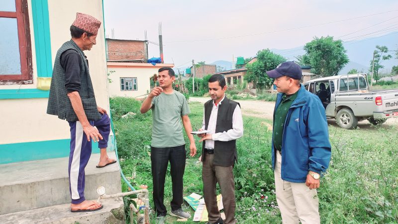 प्रगतिनगर शहरी खानेपानीको अनुगमन : पानी चुहावट रोक्न उपभोक्ताहरूलाई सुझाव