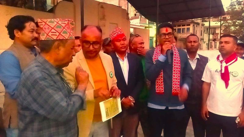 दाङ क्षेत्र नं. १ मा नेपाली कम्युनिष्ट पार्टीका नेताहरु पार्टी छोड्दै : श्यामेश र ज्ञानु कांग्रेसमा प्रवेश
