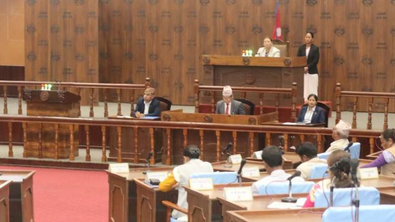 संघीय सरकारको प्रतिशोधपूर्ण व्यवहारप्रति लुम्बिनी प्रदेश सभामा सांसदहरुकाे कडा खबरदारी