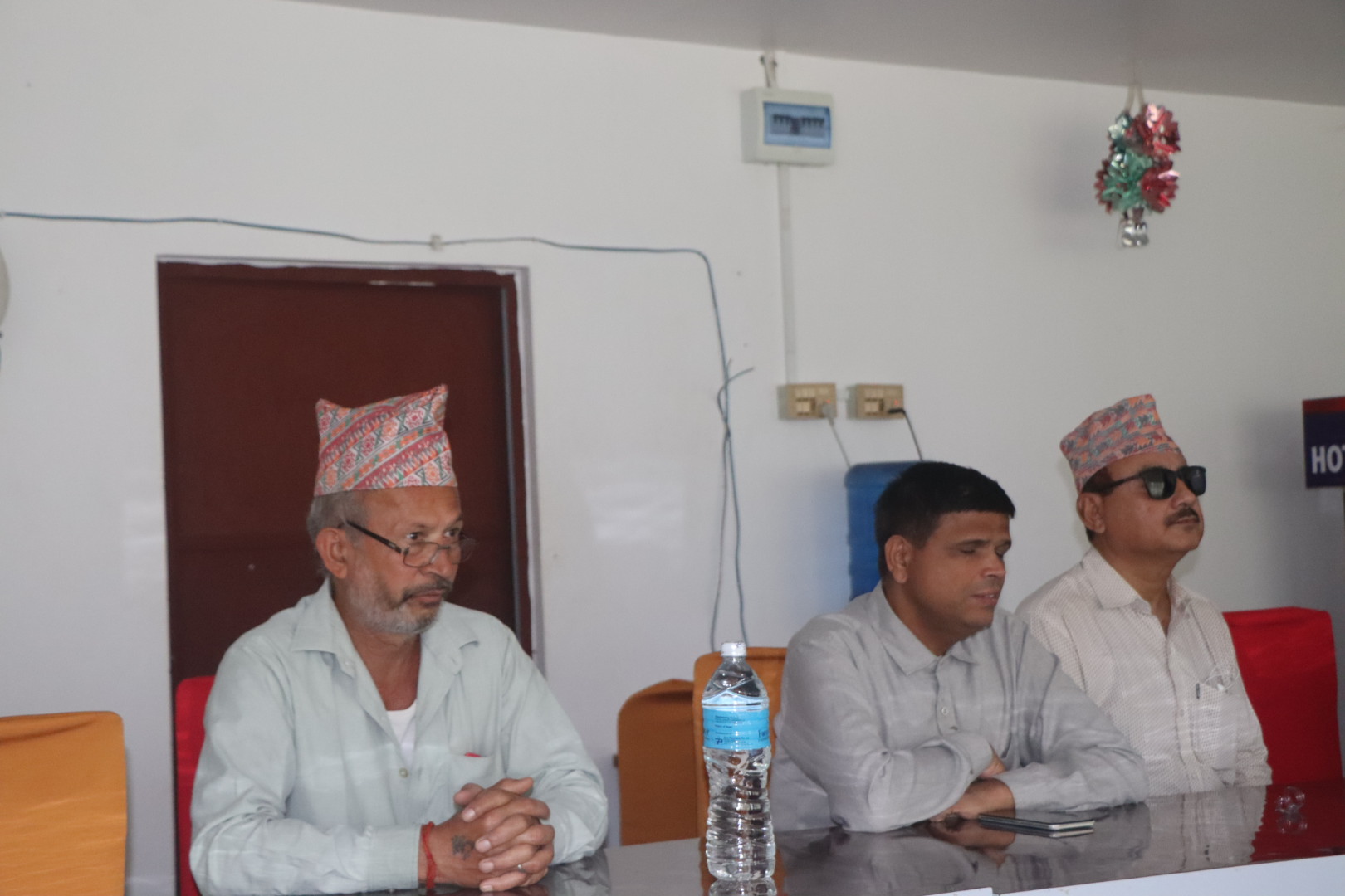 अपाङ्गतामा भएका नागरिकहरूका सवालमा प्रदेश सरकार गम्भीर छ : सचिव भण्डारी